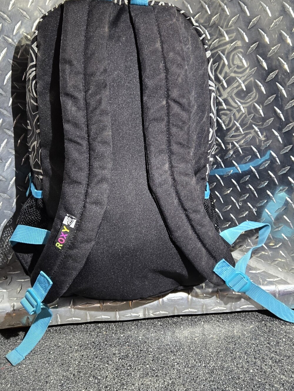 2FOR$40 Roxy Backpack - Picture 5 of 10